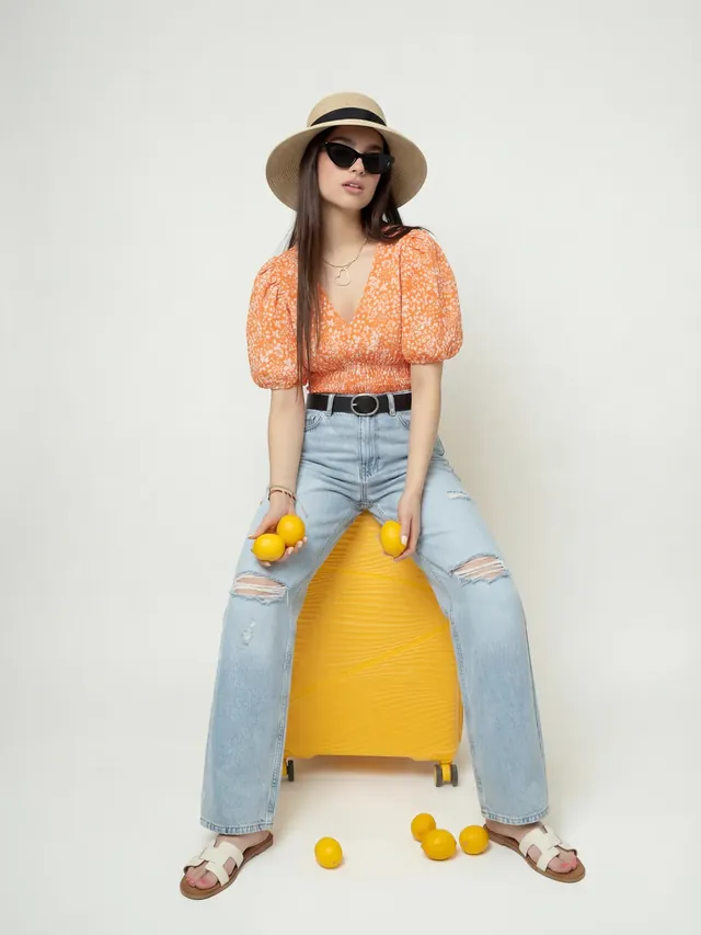 Outfit-Visual, Aus Einzelteilen wird ein Look (Pexels-Foto, bearbeitet)